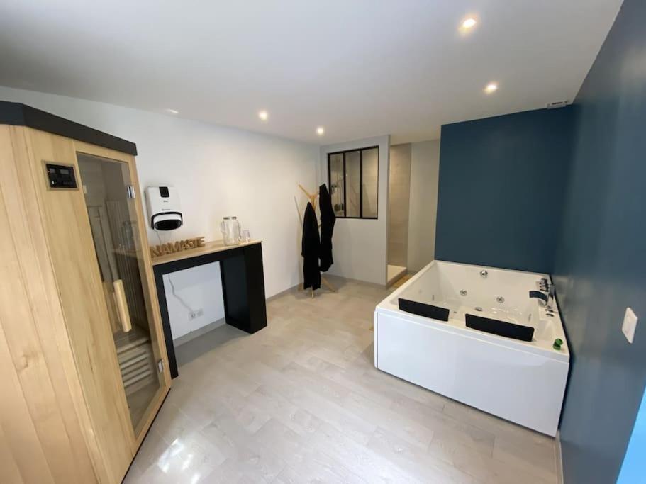 Detente Et Spa Pour Se Ressourcer Bullion Dış mekan fotoğraf